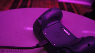 Illustration for article titled Hands On With the Steam Controller: Gloriously Bizarre